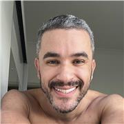 Sou Educador Físico, com experiência em vários campos do movimento em prol da saúde. Atendo a crianças, jovens, adultos e idosos